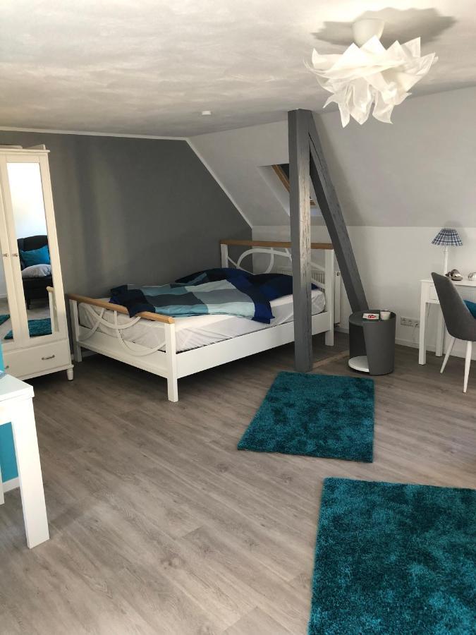 Charmante Ferienwohnungen Auf Reitstall Wasserburg Anstel - Ein Ort Zum Wohlfuehlen Und Entspannen Rommerskirchen ภายนอก รูปภาพ